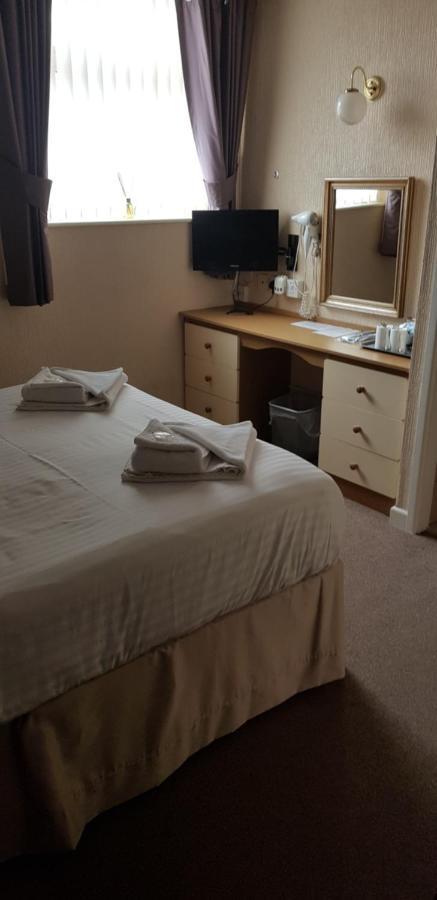 Roselea Hotel Μπλάκπουλ Εξωτερικό φωτογραφία