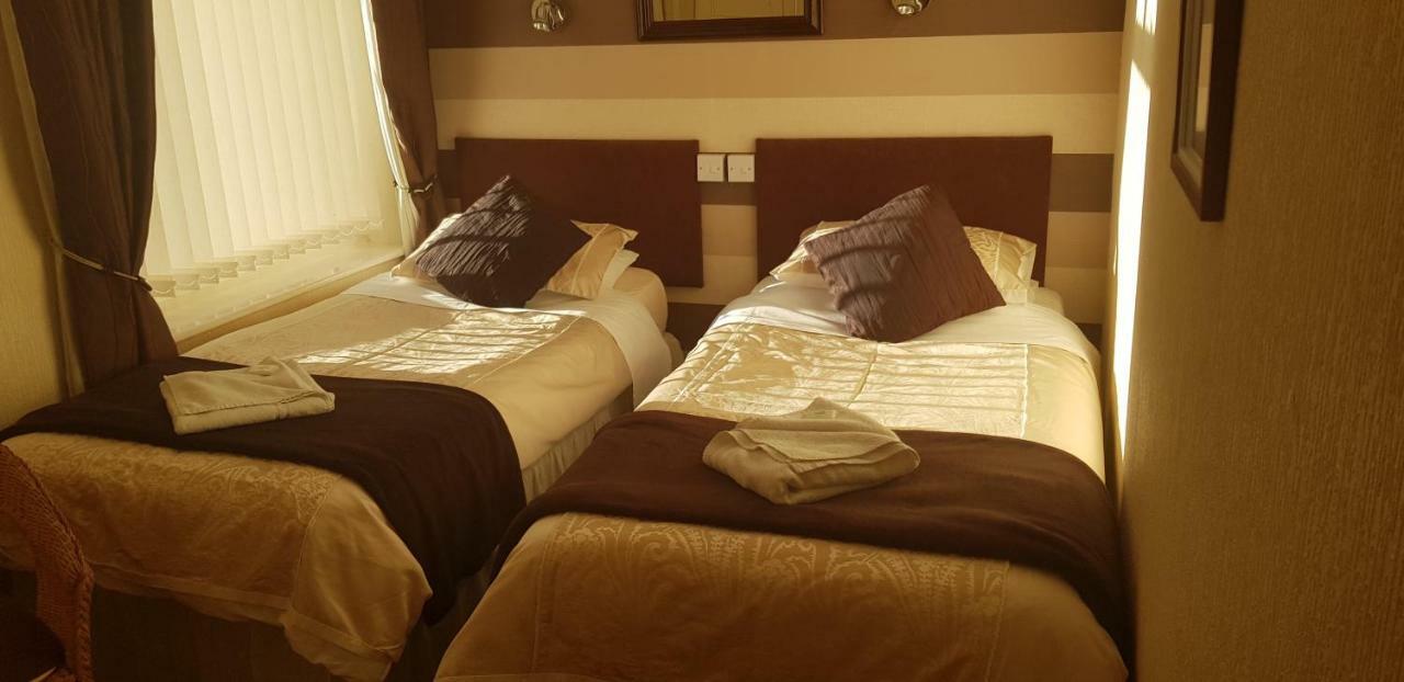 Roselea Hotel Μπλάκπουλ Εξωτερικό φωτογραφία